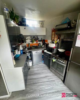 Maison - 87 m² - 5 pièces