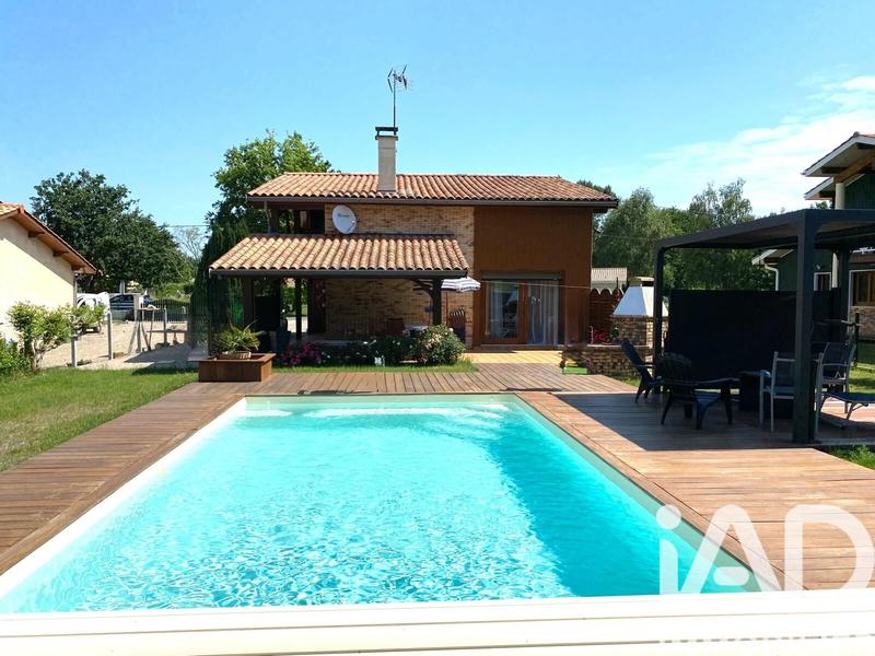 Maison - 110 m² - 4 pièces