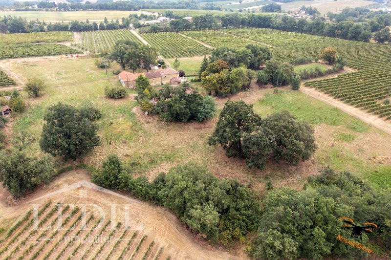 Propriété - 215 m² - 7 pièces