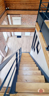 Loft - 185 m² - 4 pièces
