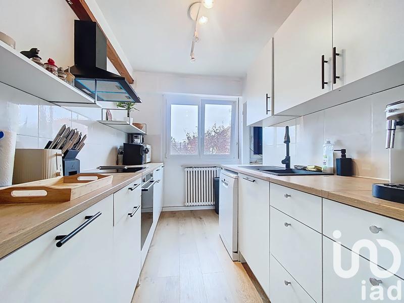 Appartement - 64 m² - 3 pièces