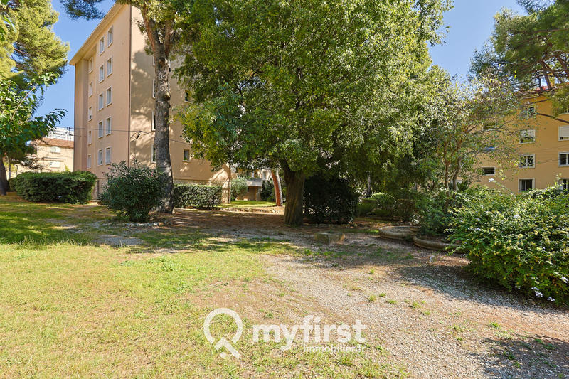 Appartement - 72 m² - 3 pièces