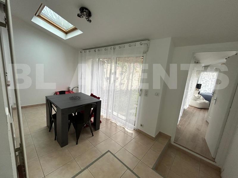 Maison - 84 m² - 6 pièces