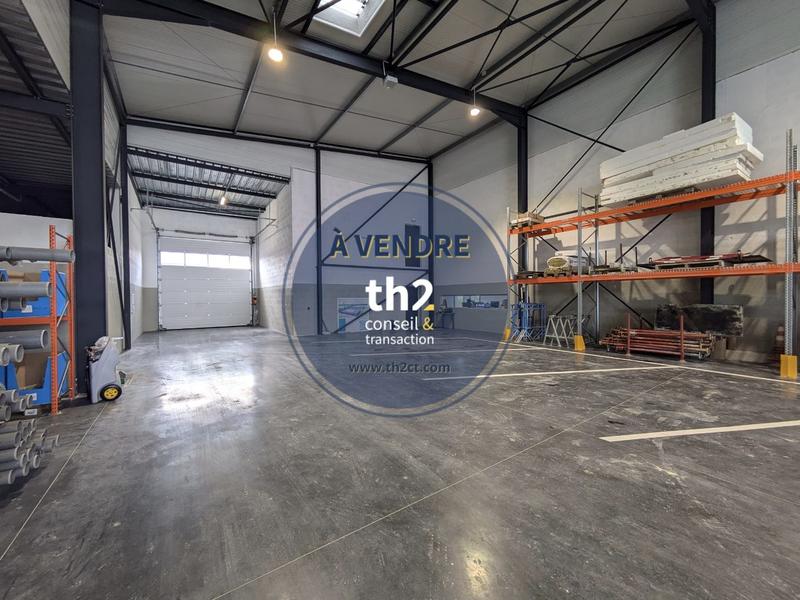 Local d'activités - 1 200 m²