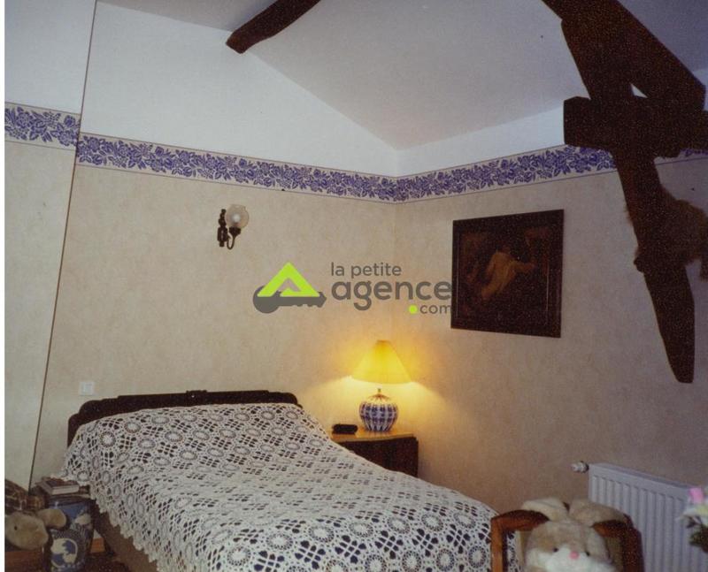 Demeure - 296 m² - 13 pièces