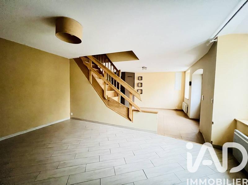 Maison de village - 87 m² - 5 pièces