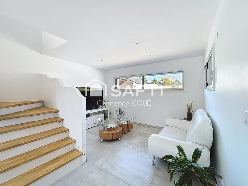 Maison - 186 m² - 6 pièces