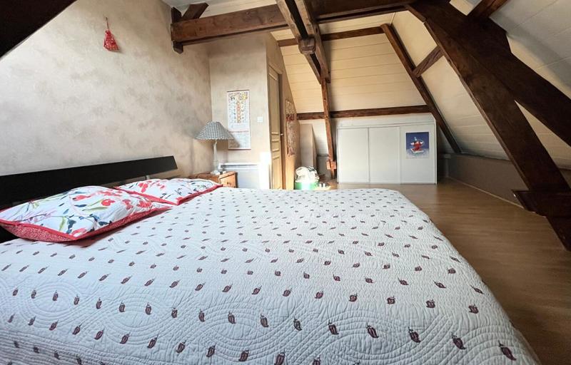 Maison - 128 m² - 7 pièces