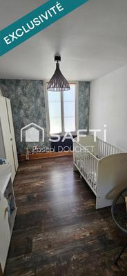 Maison - 140 m² - 7 pièces