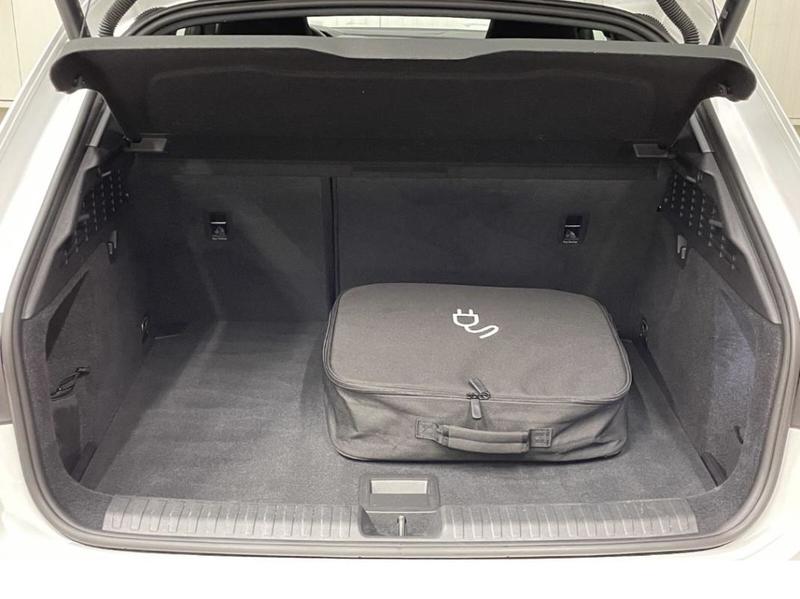 Audi A3 sportback 45 TFSIe s-Line 204 Hybride Rechargeable / Toit Ouvrant Coffre Elec Regulateur de Distance Apple Carplay Android Auto