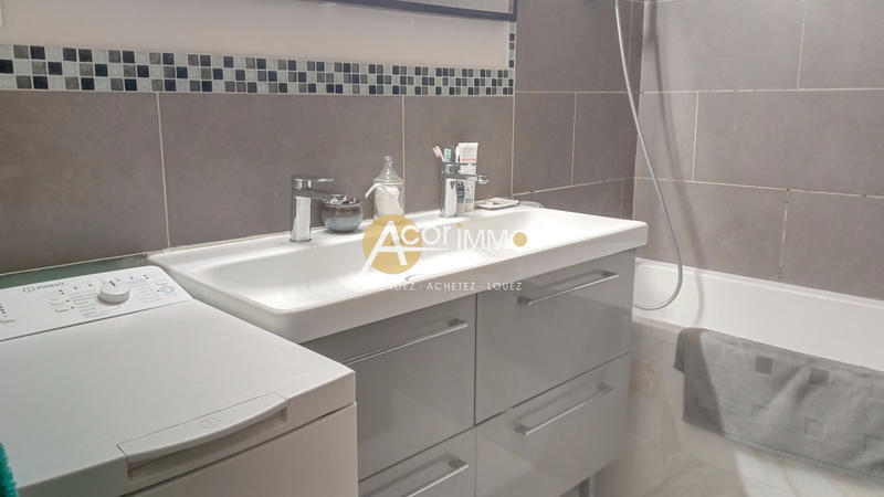 Appartement - 107 m² - 5 pièces