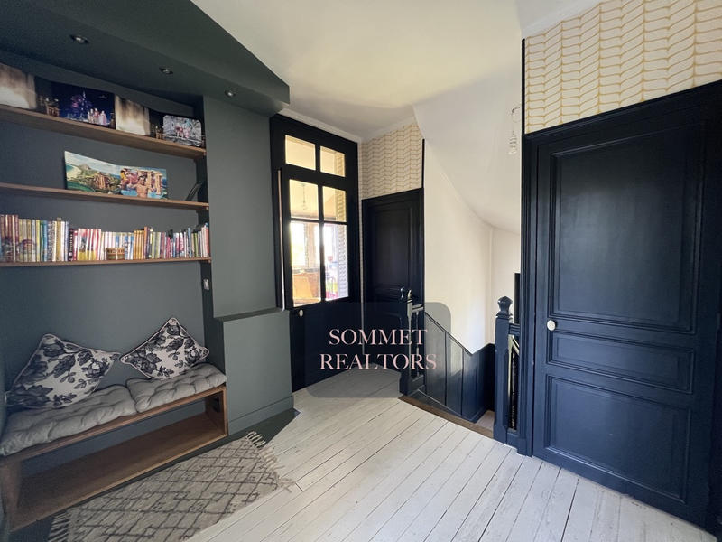 Propriété - 155 m² - 8 pièces