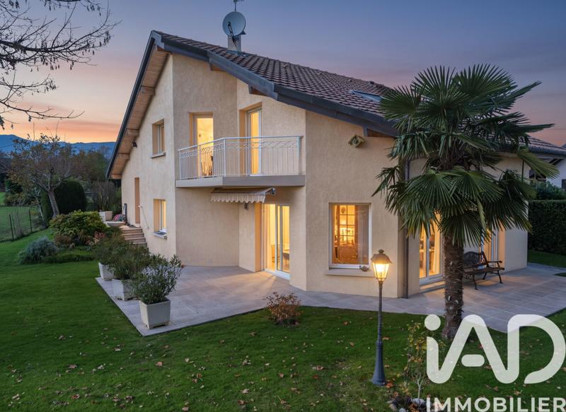 Maison - 152 m² - 5 pièces