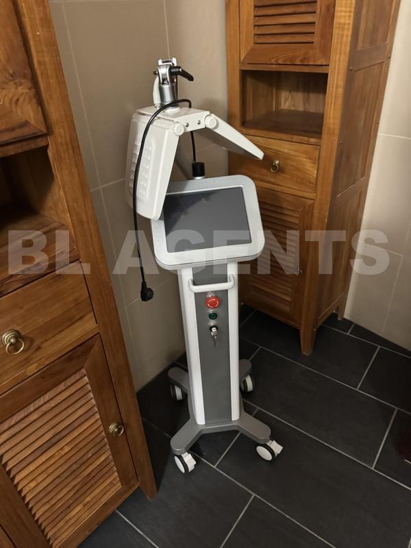 Fonds de commerce - 100 m²