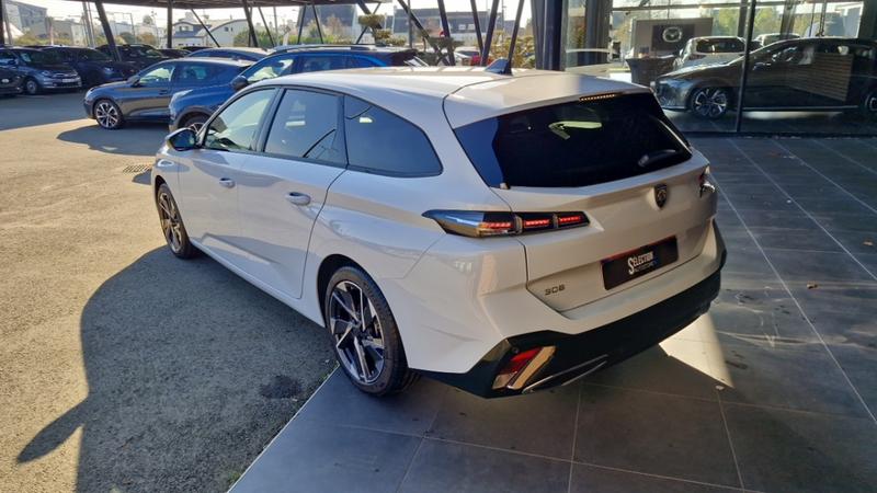 Peugeot 308 III Hybrid 136 e-Dcs6 Allure