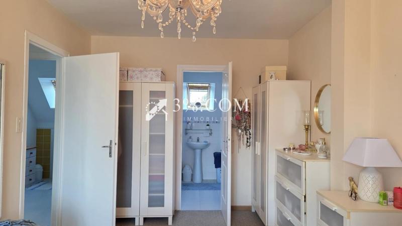 Maison - 136 m² - 6 pièces