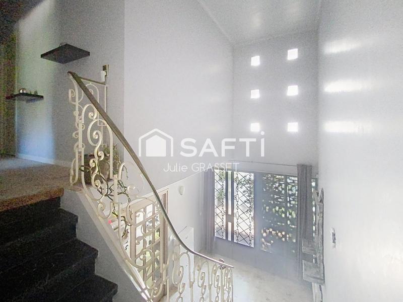 Maison de ville - 158 m² - 5 pièces