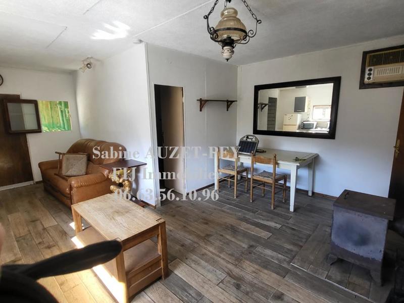 Propriété - 180 m² - 5 pièces