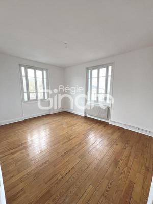 Appartement - 83 m² - 3 pièces