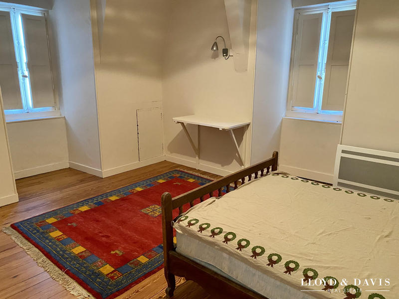 Château - 520 m² - 15 pièces