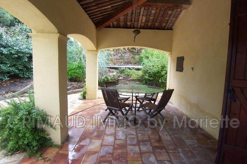 Villa - 151 m² - 6 pièces