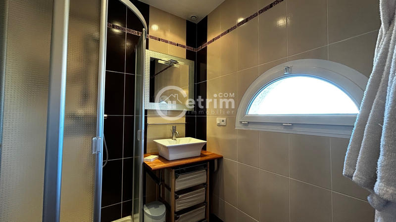 Maison - 145 m² - 4 pièces