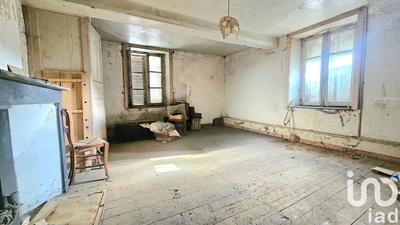 Maison - 325 m² - 10 pièces