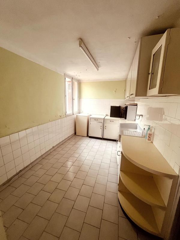 Maison - 96 m² - 7 pièces