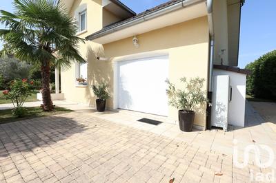 Maison - 179 m² - 7 pièces