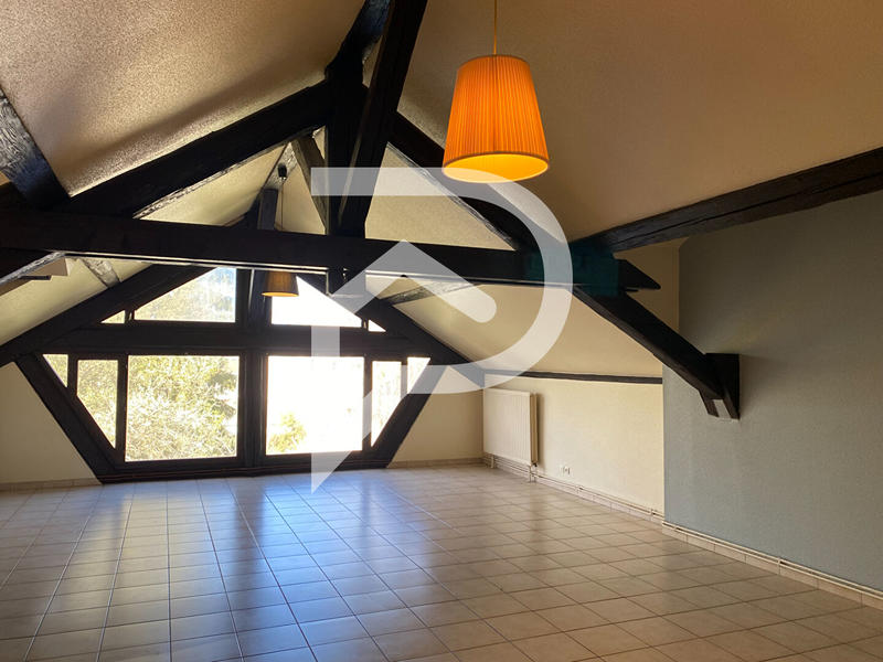 Appartement - 103 m² - 3 pièces