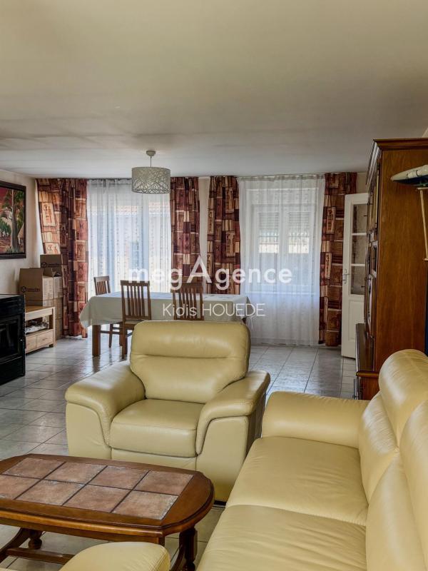 Maison - 161 m² - 5 pièces