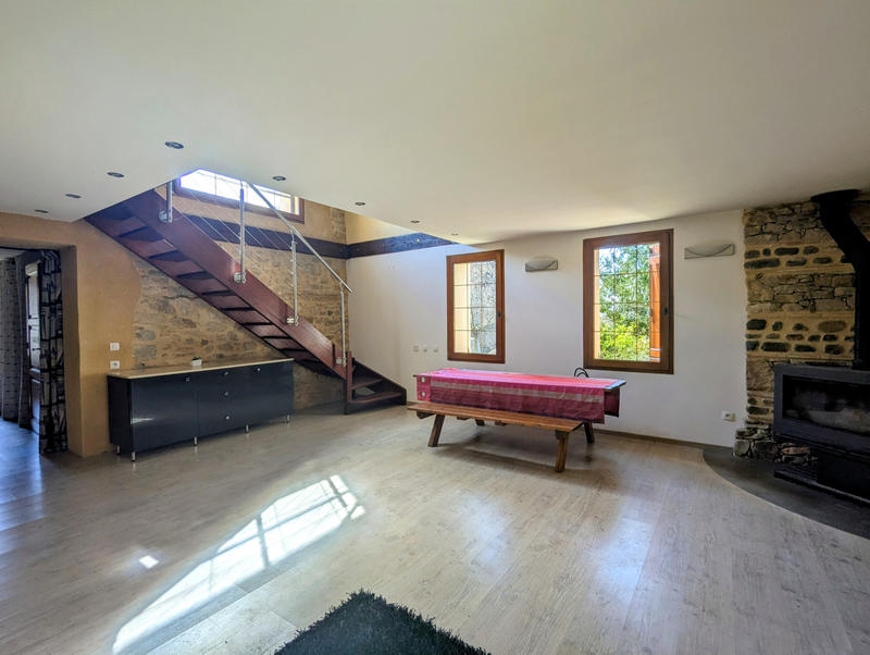 Maison - 140 m² - 5 pièces