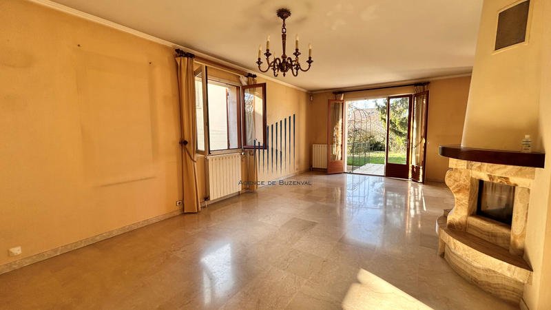 Maison - 162 m² - 8 pièces