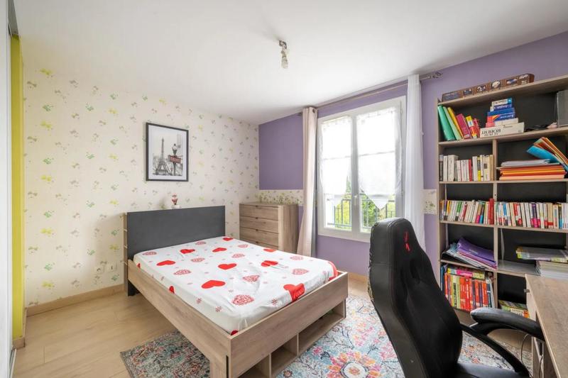 Maison - 199 m² - 7 pièces