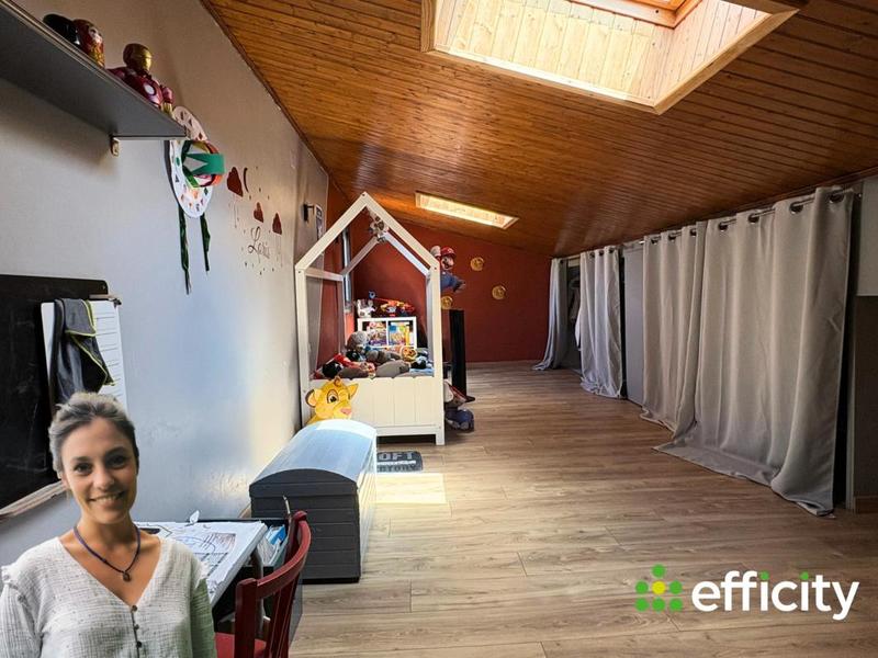 Maison - 145 m² - 6 pièces