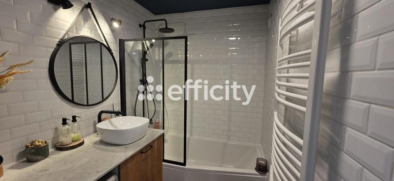 Appartement - 65 m² - 3 pièces