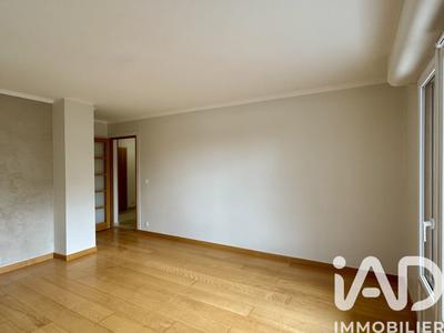 Appartement - 94 m² - 4 pièces