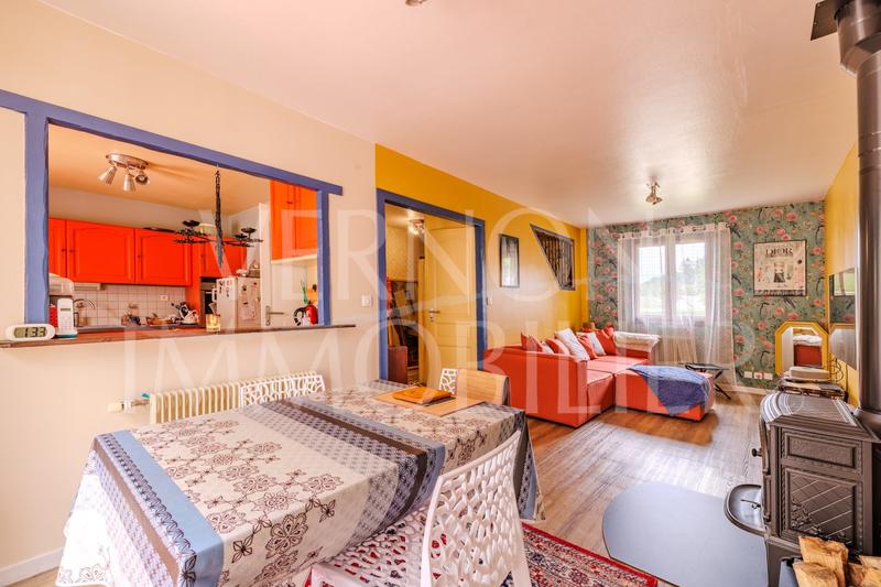 Maison traditionnelle - 84 m² - 5 pièces