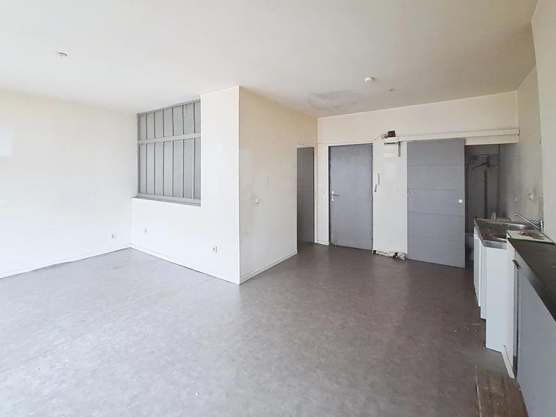 Immeuble - 200 m² - 9 pièces