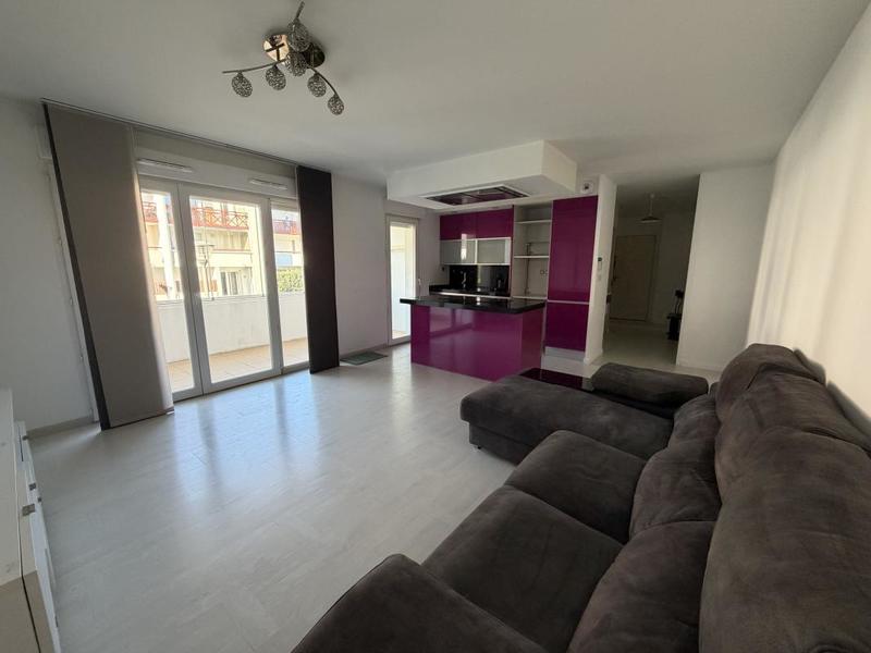 Appartement - 71 m² - 3 pièces