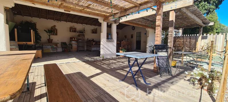 Propriété - 110 m² - 5 pièces