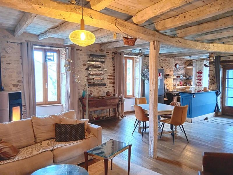 Maison - 186 m² - 5 pièces