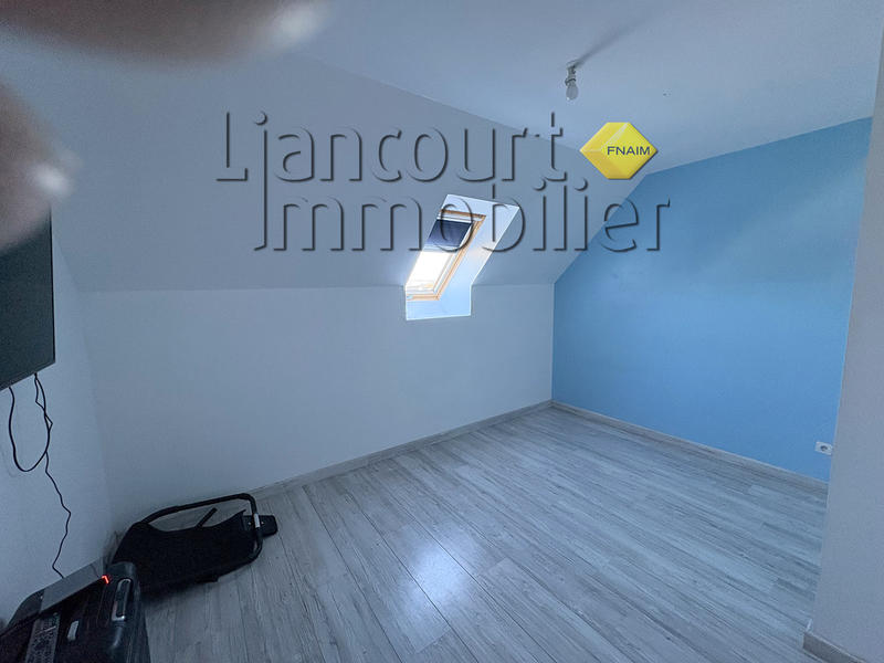 Maison - 128 m² - 7 pièces