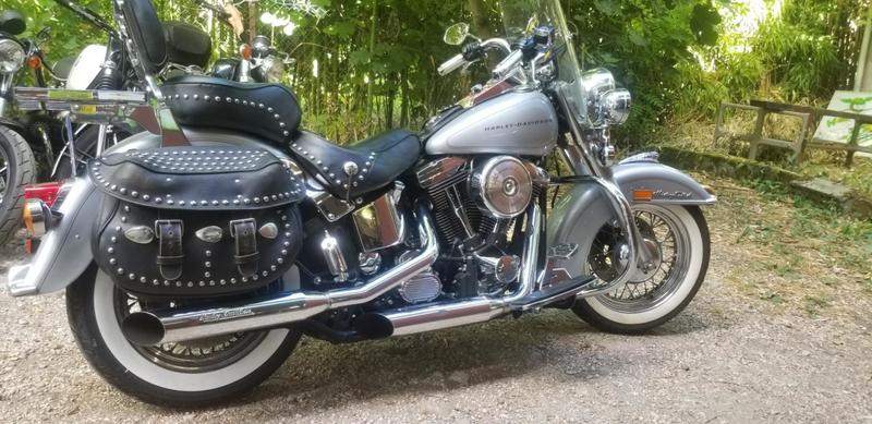 Harley Davidson Heritage classic 1640 harley davidson