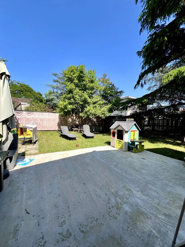 Maison - 105 m² - 5 pièces