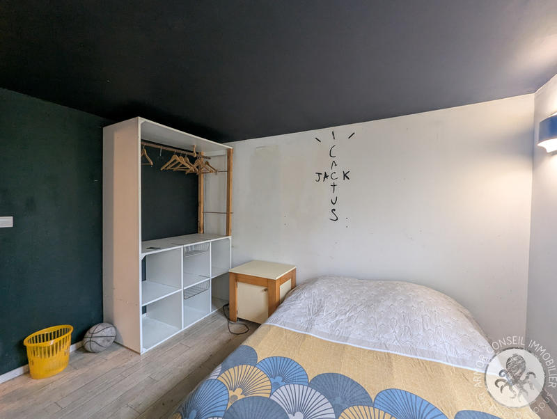 Maison - 169 m² - 8 pièces