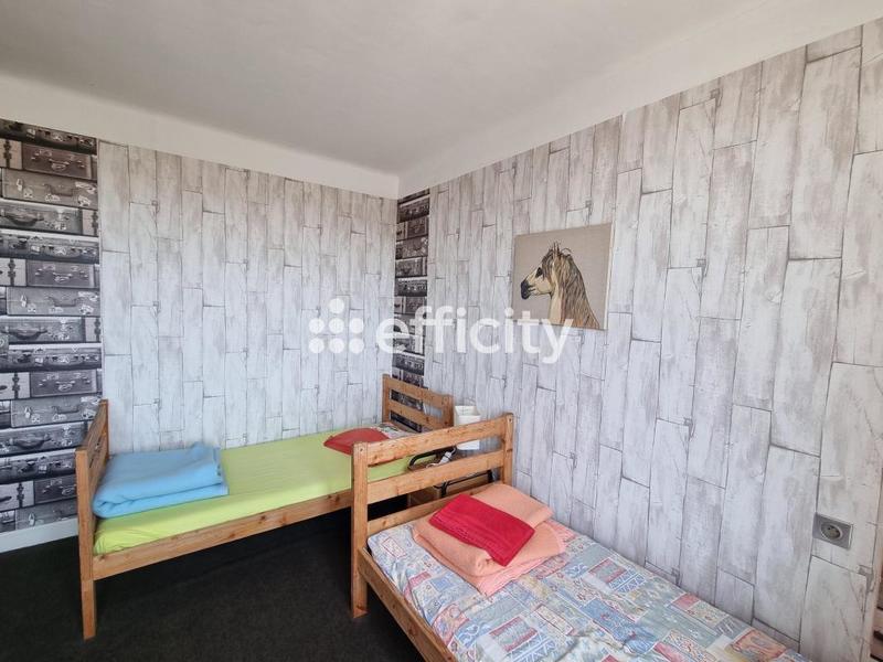 Maison - 145 m² - 10 pièces