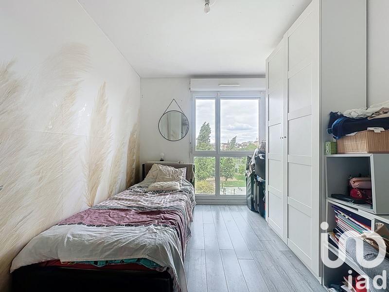 Appartement - 95 m² - 5 pièces