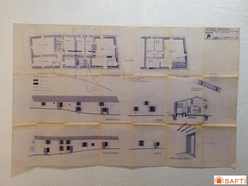 Maison - 229 m² - 7 pièces