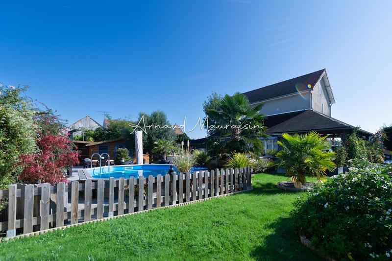 Maison - 103 m² - 5 pièces